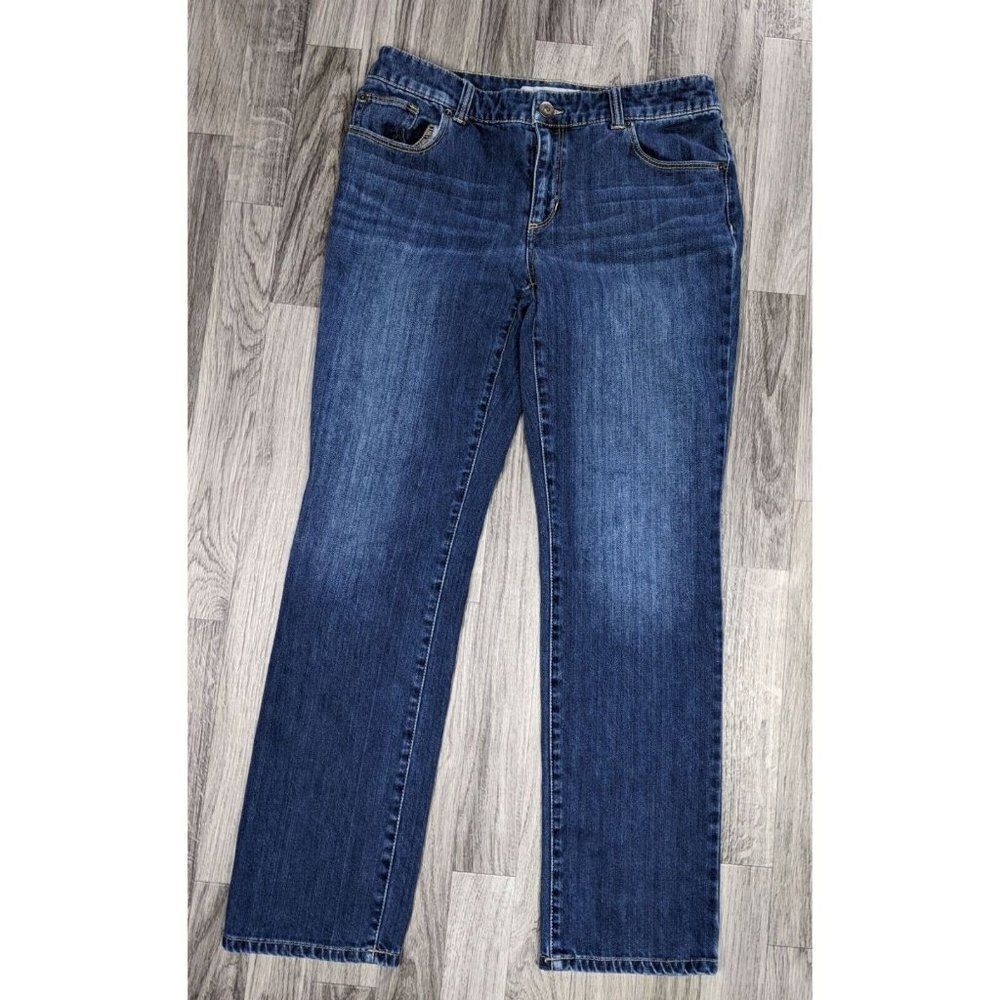 Chicos Womens Size 0.5 Short Embroidered Ultimate Fit Slim Leg‎ Platinum Jeans